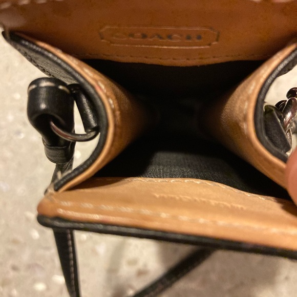 Coach Accessories - Picture 5 of 6